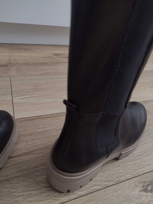 Buty Sisley rozmiar 39, nowe z metką