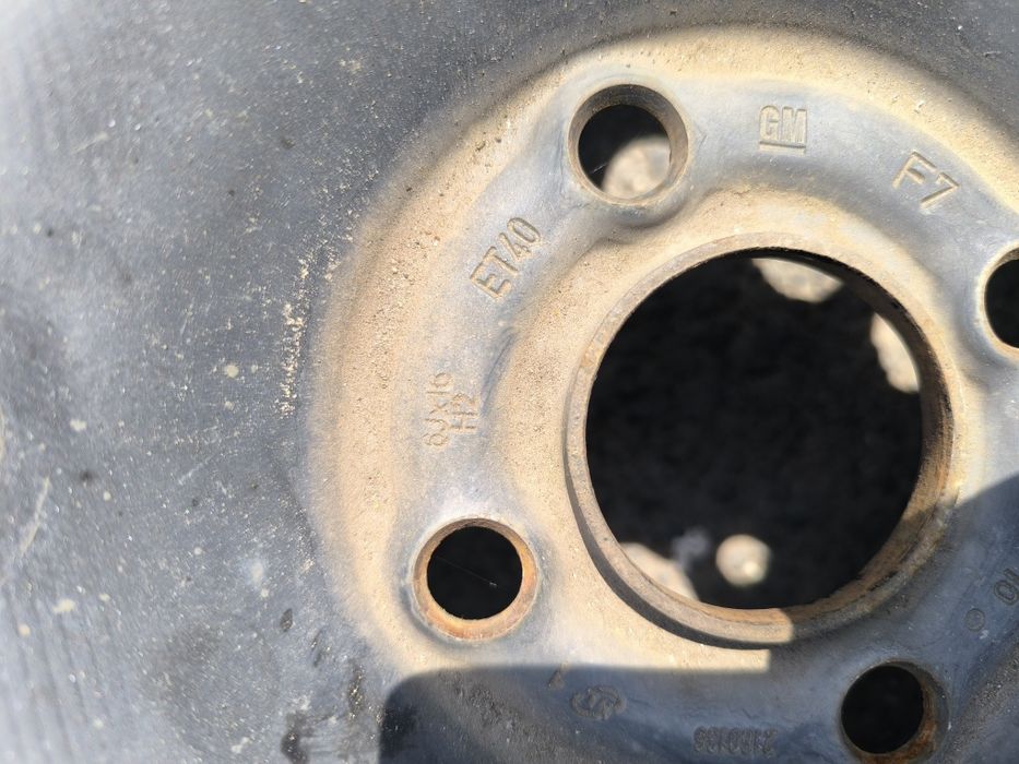 Komplet 4x felgi stalowe 16 opel corsa D 6Jx16H2 et 40