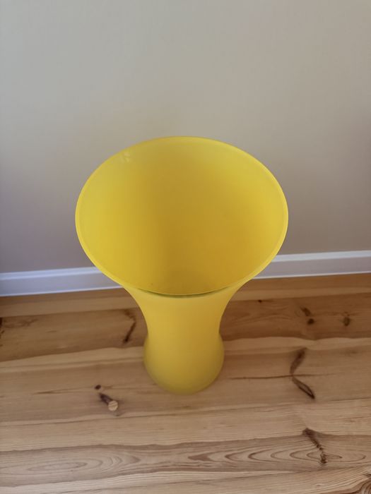 Sprzedam szklany wazon