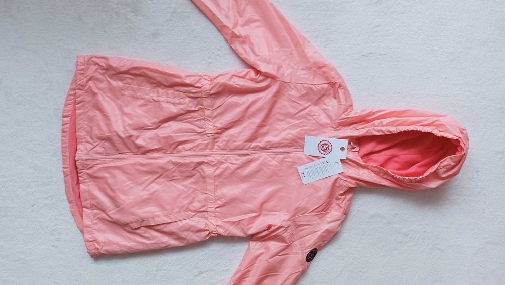 Nowa przejściowa kurtka płaszcz dla dziewczynki 5.10.15 rozmiar 158