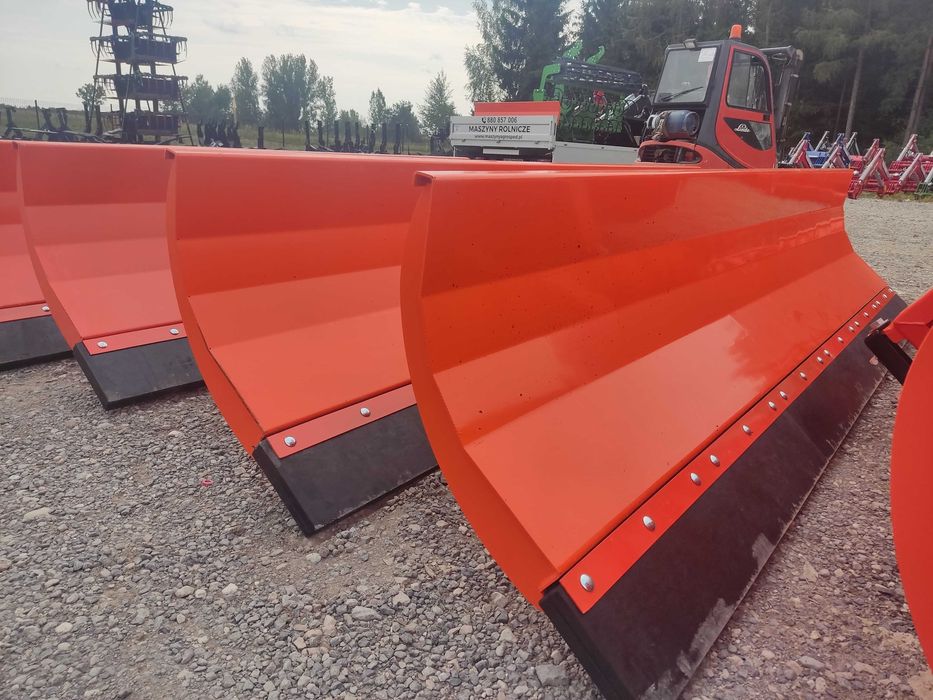 Od 1.5 do 3m – pług do śniegu – pasuje do wszystkiego – TUR/TUZ