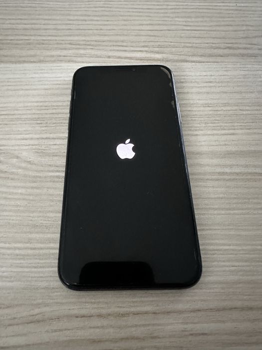 iPhone X  w bardzo dobrym stanie