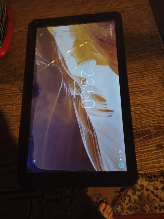 Продам планшет jeka