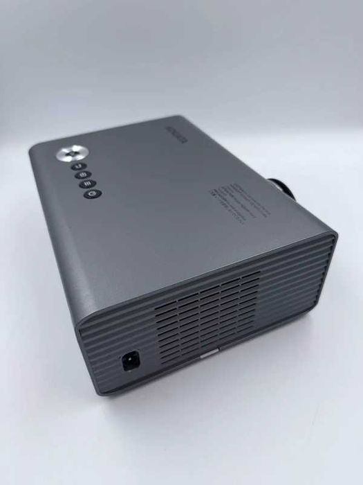 Smart Projektor Full HD