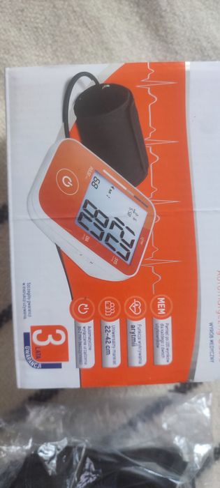 Ciśnieniomierz naramienny