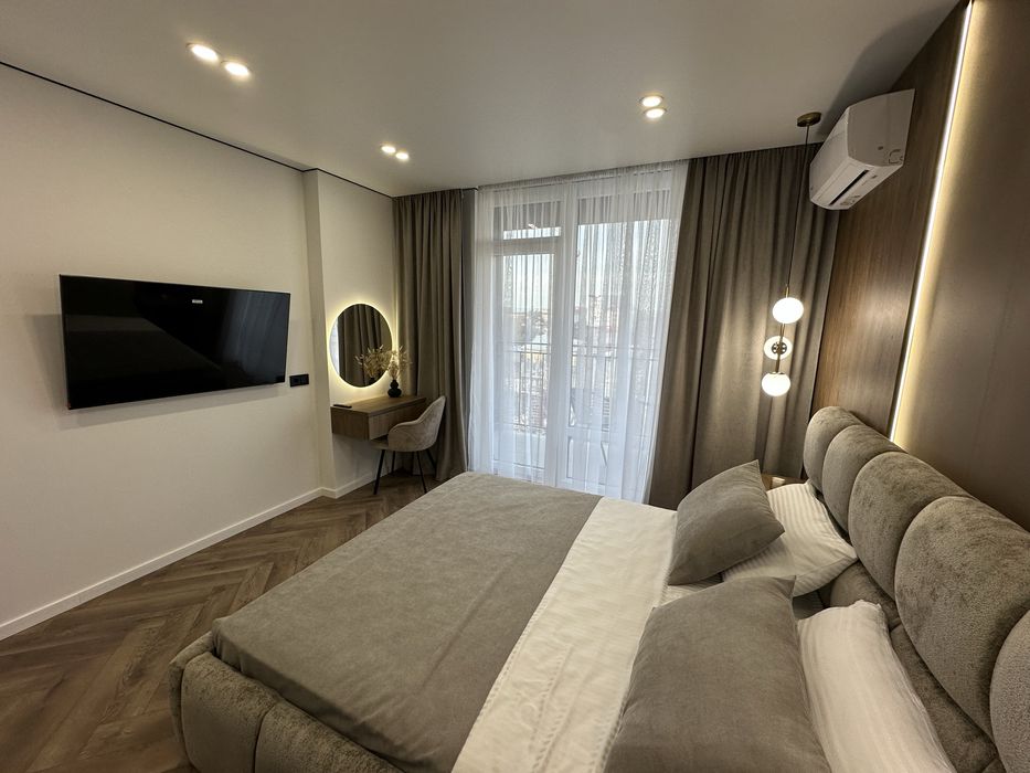 Продається дизайнерська 3 км квартира площа 90м2