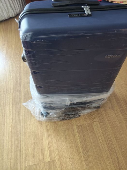 Mala viagem american tourister