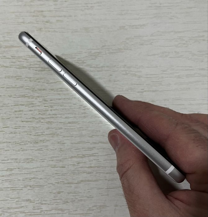 IPhone SE (2 GEN) 64 GB White MX9T2FS/A A2296