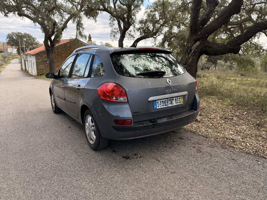 Renault Clio 1.5 dci para venda!