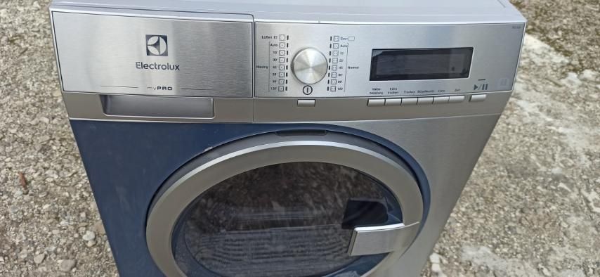 Сушильна машинка Electrolux