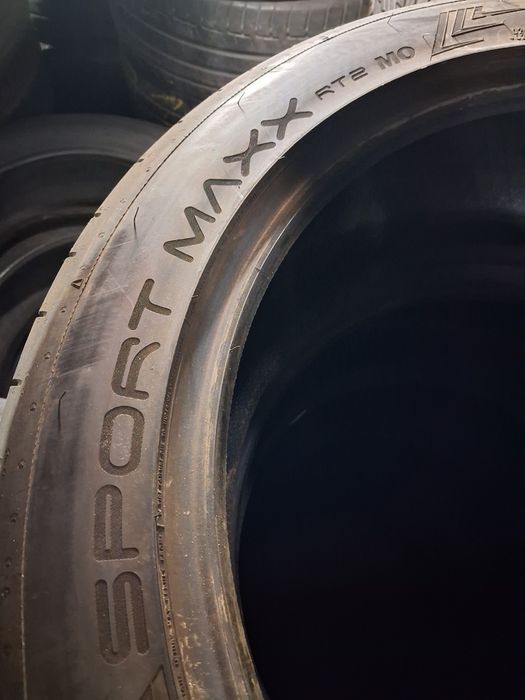 255/45 20 Dunlop Sport Maxx RT2 шини б/у літо ПАРА