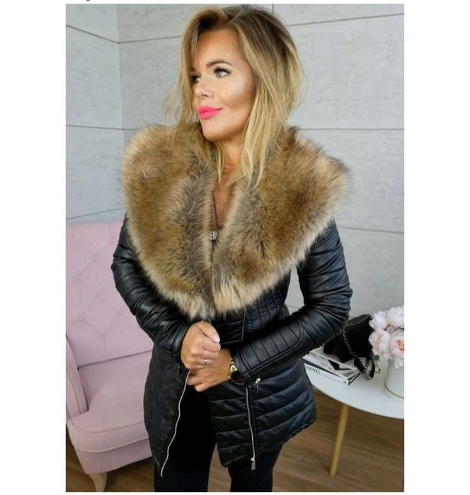 Kurtka z odpinanym futerkiem