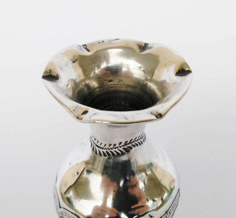 Jarra pequena em prata Portuguesa