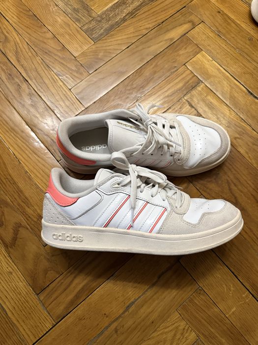 Кросівки adidas