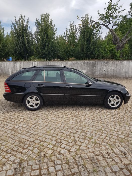Mercedes-Benz 220 — fotografia 5