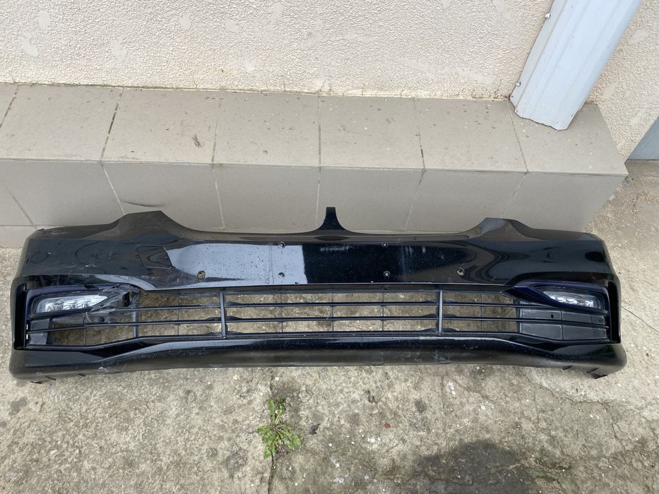 Передний бампер bmw 5 G30