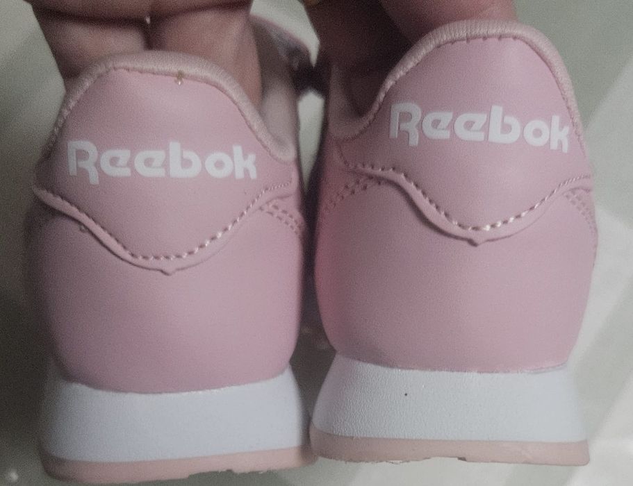 Sapatilha "Reebok"