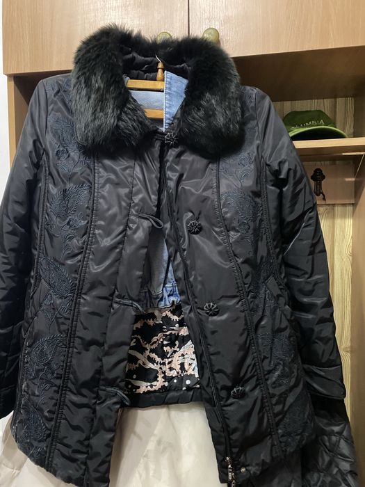 Куртка зимова жіноча,колір чорний.