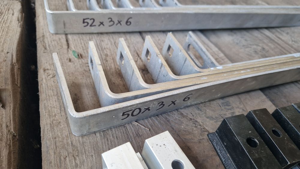 Fotowoltaika - elementami montażowe