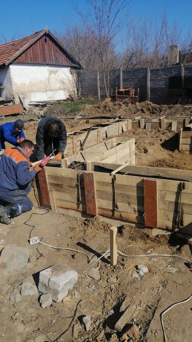 Установка заборов. Бетонные монолитные работы. Демонтаж.