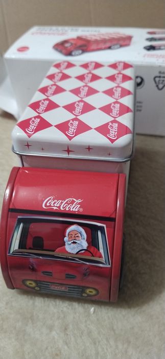 Lata/carro Coca-Cola