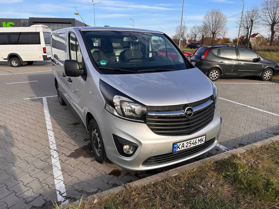 Opel vivaro 2017