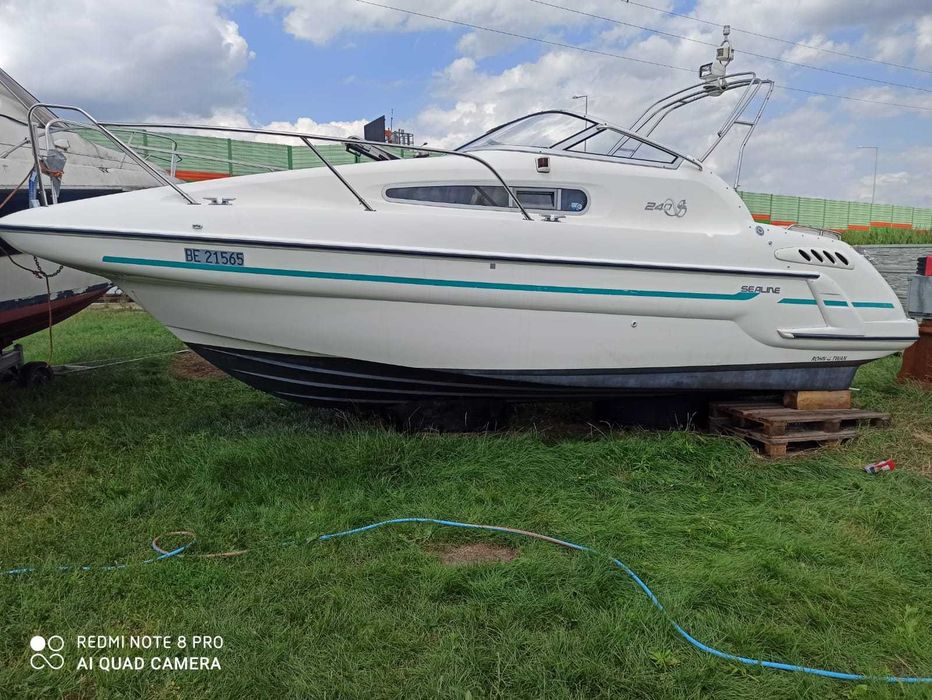 Sealine 240 senator