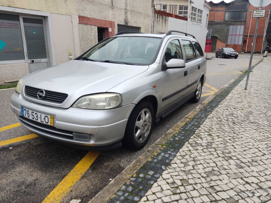 Opel astra 1.4 sport