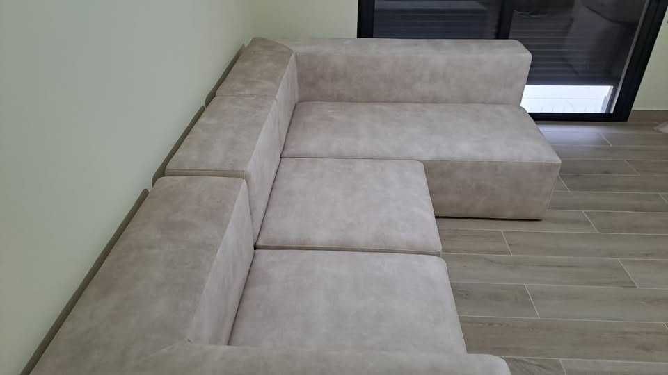 Sofá modular, completamente novo - 650 Euros