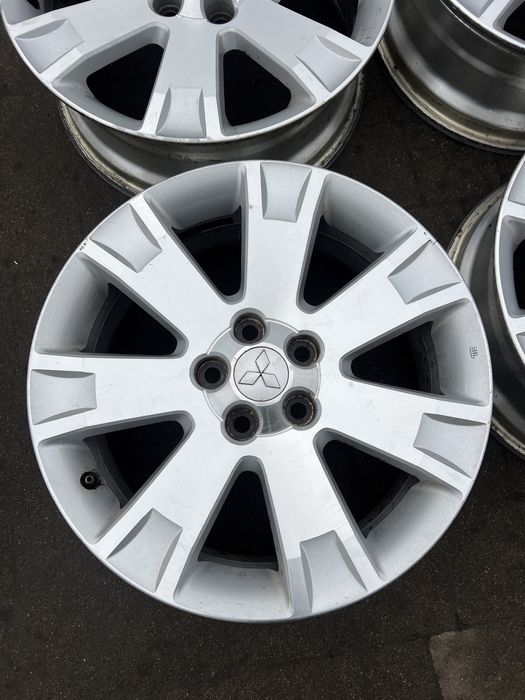 Диски легкосплавні 5-114.3 R18 Mitshubishi