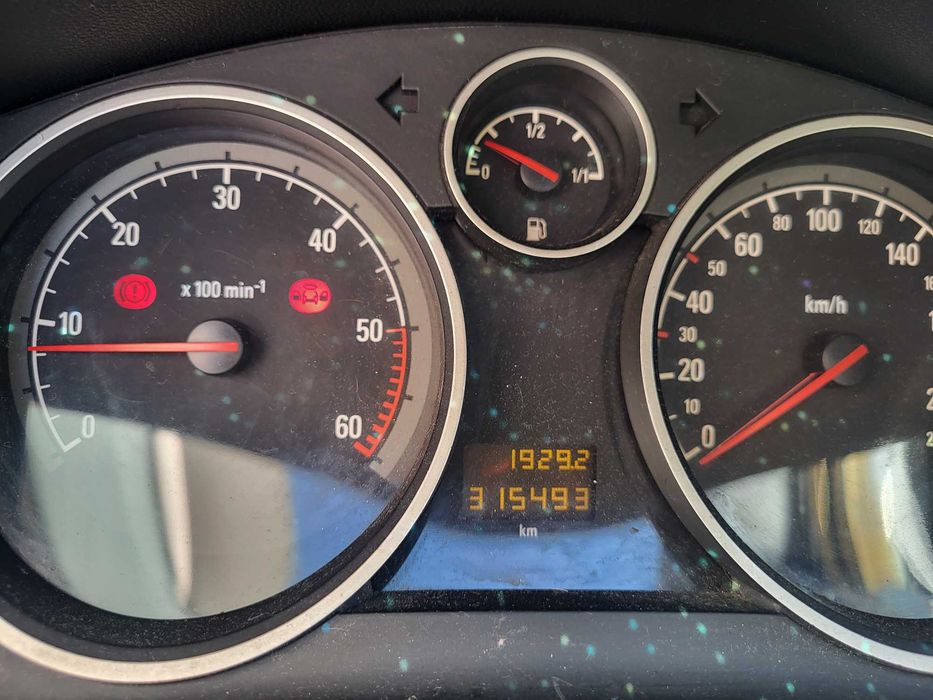 Opel astra caravan 1.7tdi 2006 — photo 4