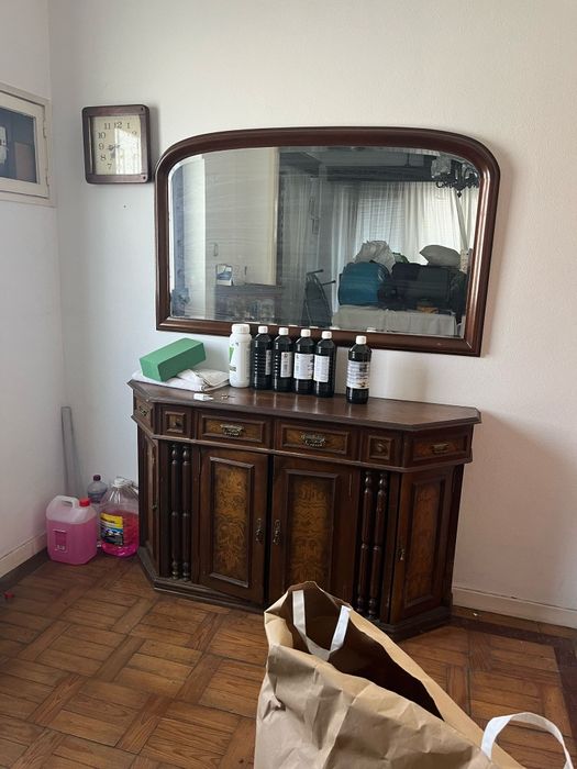 Móvel de entrada com espelho