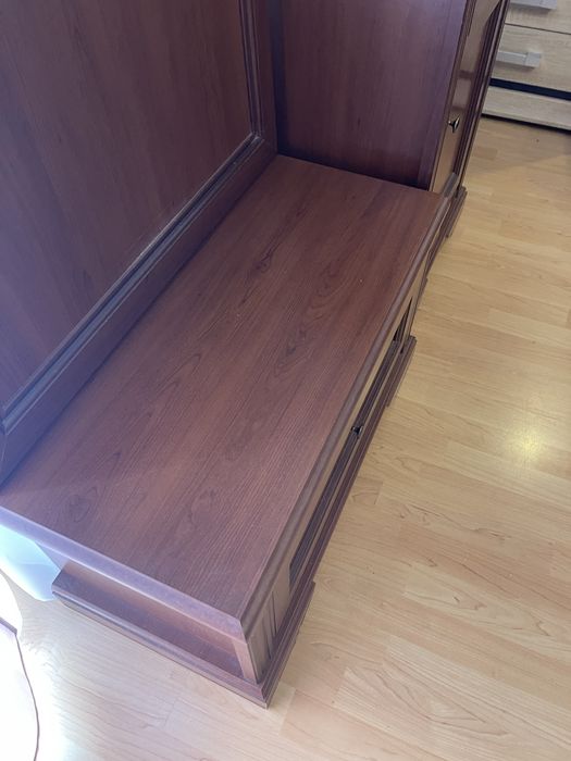 Zestaw mebli do przedpokoju