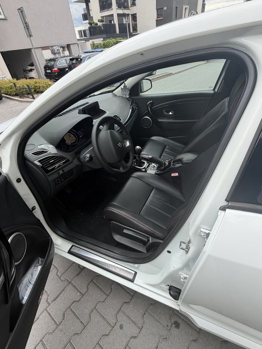 Renault Megane_1.6_B/Gaz_10/11r_Navi_BezRdzy_BezWkladu_OrgLakier