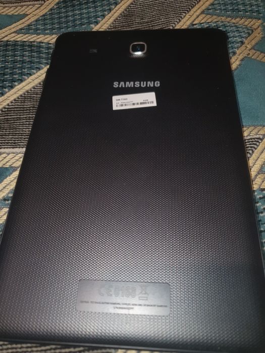 Планшет  Acer a3-a10   Samsung tab Ev9.6  sm -t651