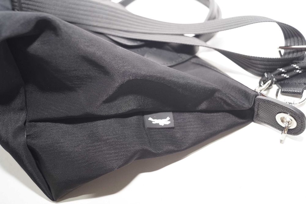 1726 LONGCHAMP La Pliage czarna Damska torebka nylonowa M