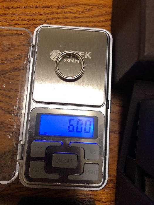 Продам Кольцо Damiani Bred Pitt 14k оригинал