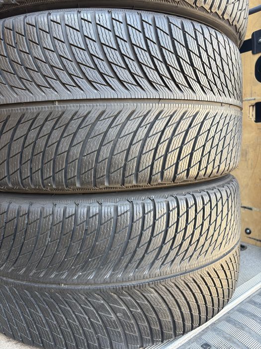 265/40 R22 i 295/35 R22 106V XL Michelin Pilot Alpin5 SUV art.(2642)