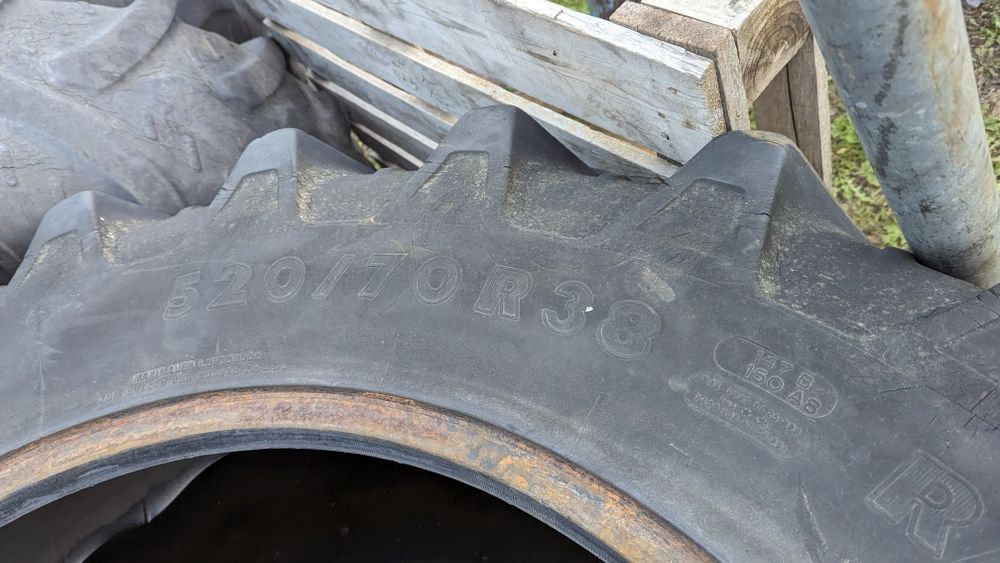 Резина на трактор Masei Ferguson