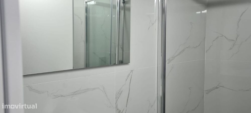 Apartamento T1 com varanda em Ribeira do Neiva, Braga