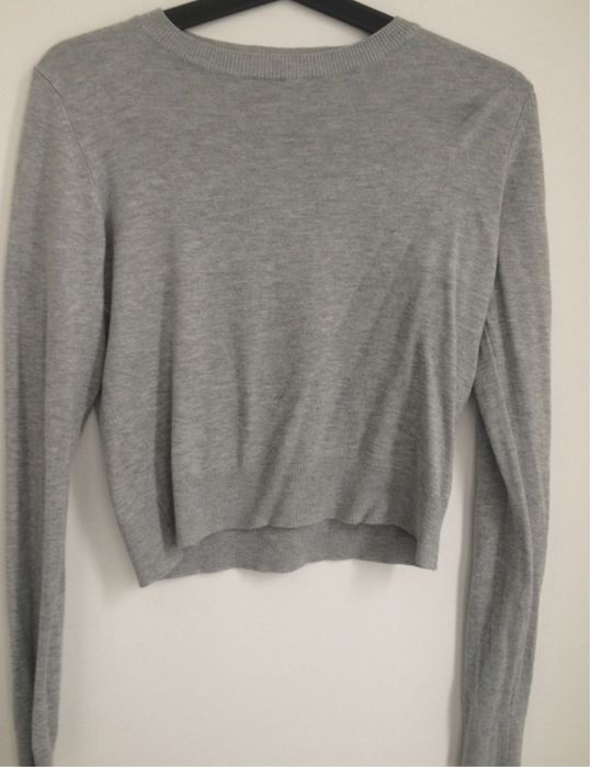 Szary cienki sweter Bershka