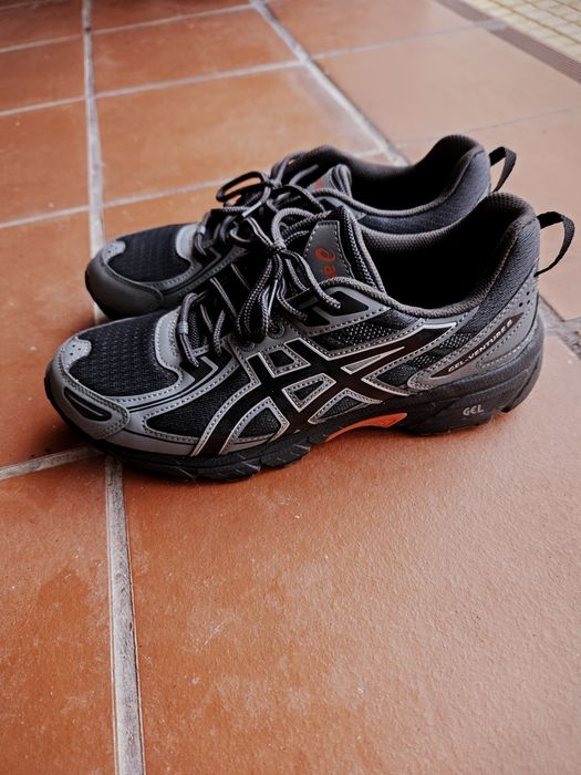 Ténis Asics Gel-venture 6