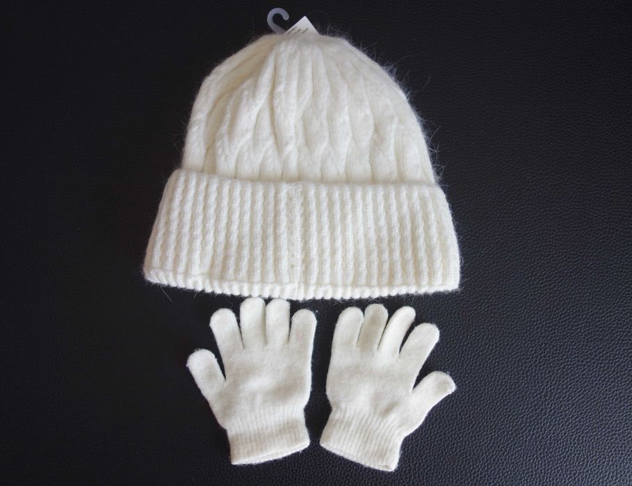 Conjunto gorro e luvas inverno menina 5-8 anos Novo