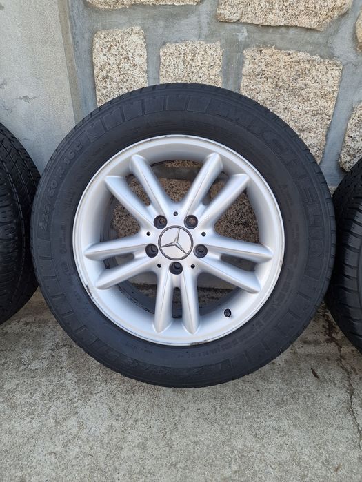 Jantes 16 originais mercedes W203 Sport Coupé com pneus Michelin