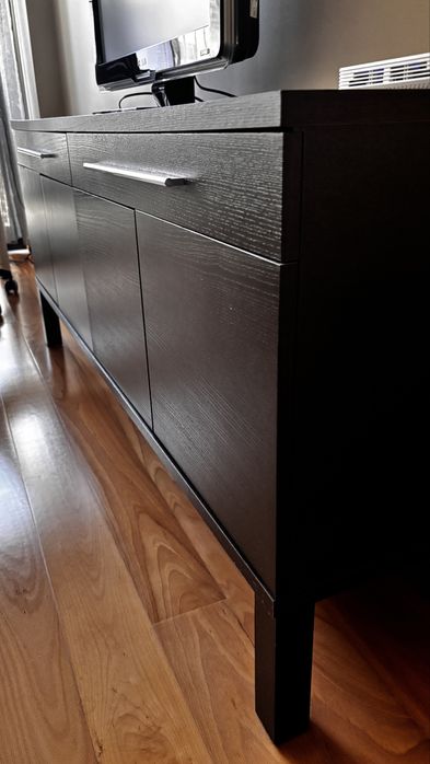 Movel TV castanho escuro NOVO