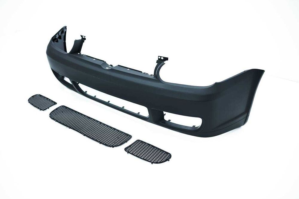Zderzak przedni do Volkswagen Golf 4 (1997–2003) w stylu R32