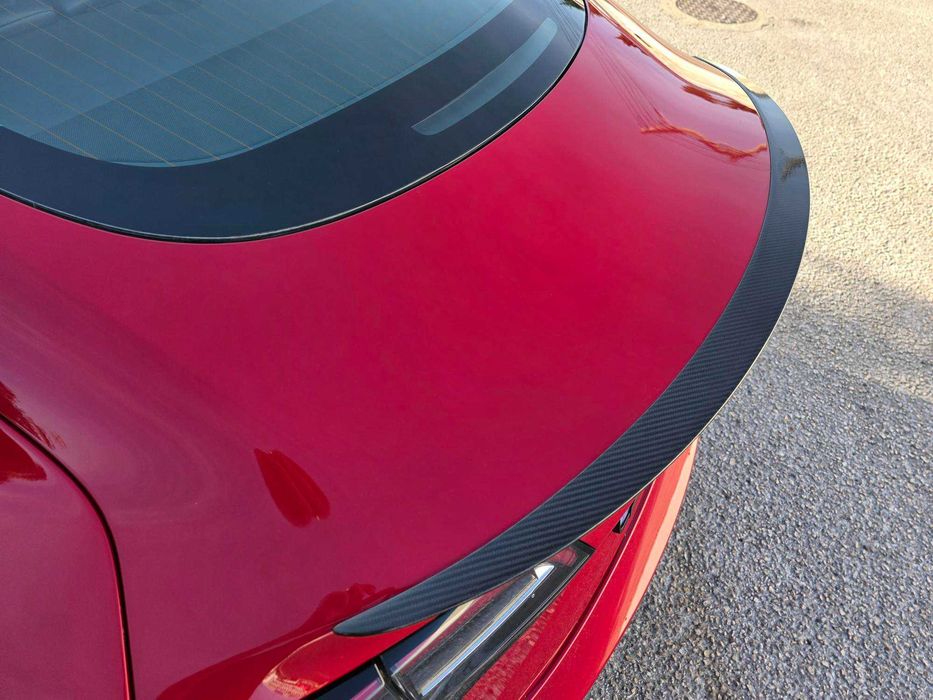 Tesla Model 3 — fotografia 5