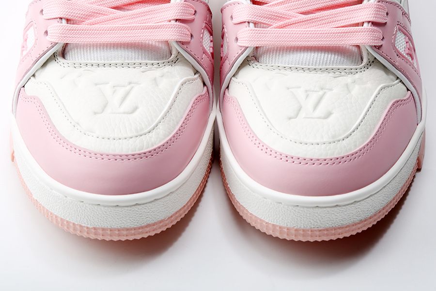 LV Trainer Sneaker (pink)
