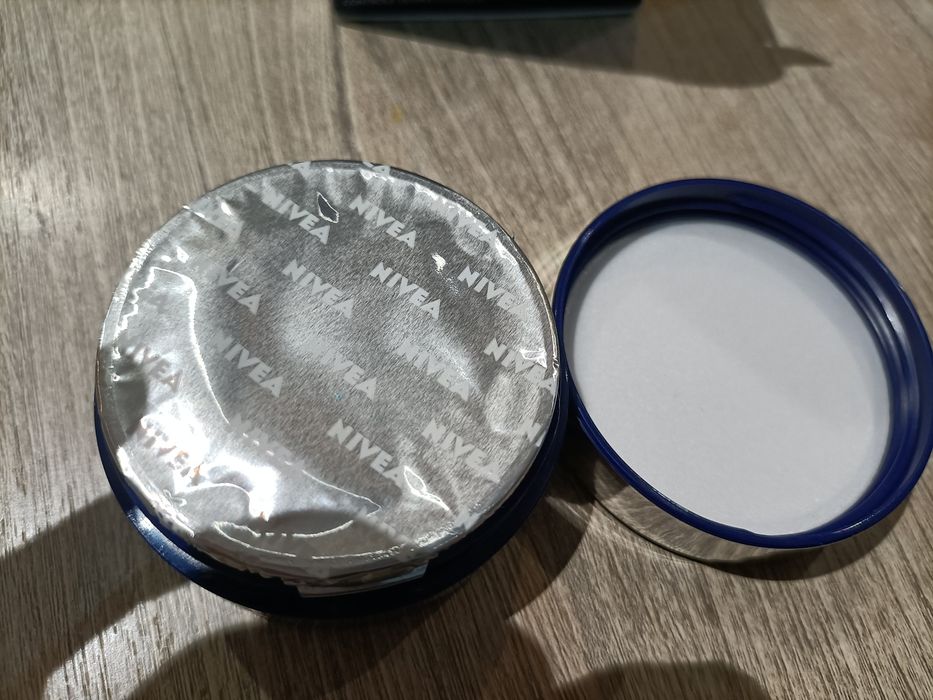 Krem Nivea na dzień i noc
