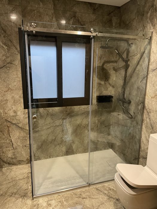 duches [ cabines de duche ]